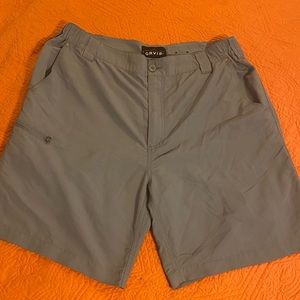 Orvis men’s shorts, excellent condition, khaki, size L
